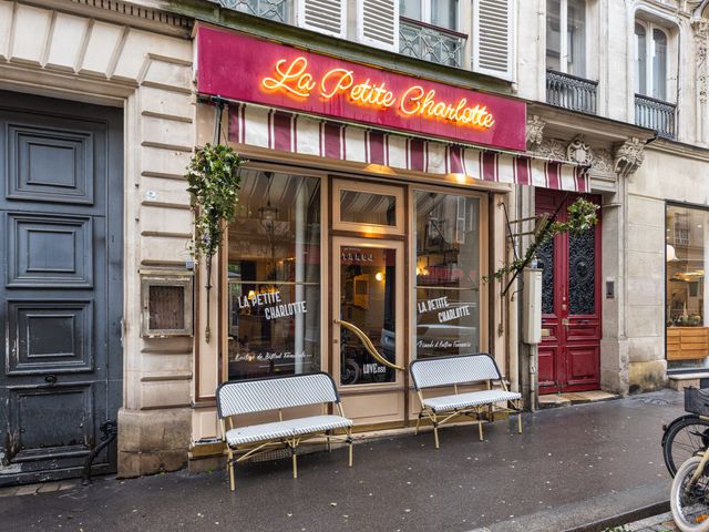 Restaurant La Petite Charlotte Restaurant la petite charlotte Paris 9 - 8.png